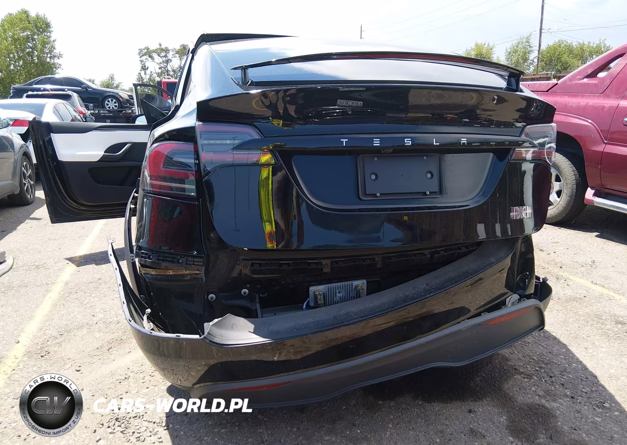 2023 Tesla Model X Plaid Tri Motor All-Wheel Drive VIN:7SAXCBE69PF395440 - 6