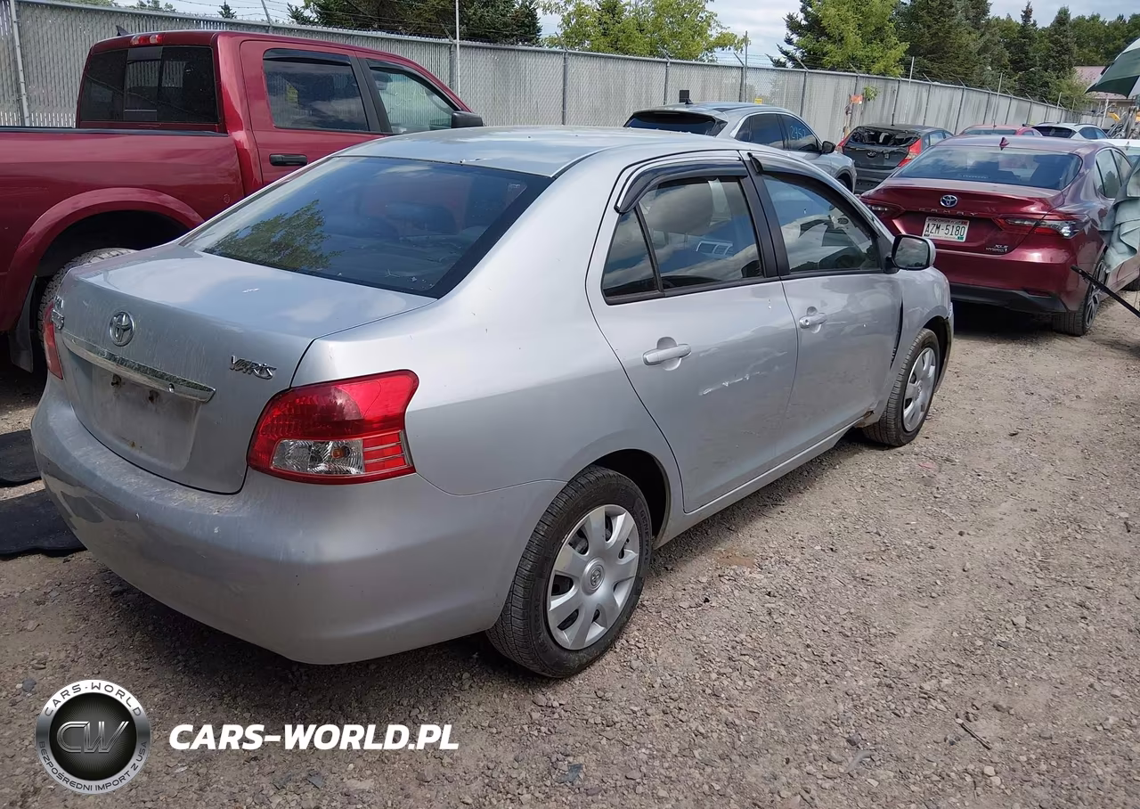 2010 Toyota Yaris VIN:JTDBT4K31A4071345 - 4