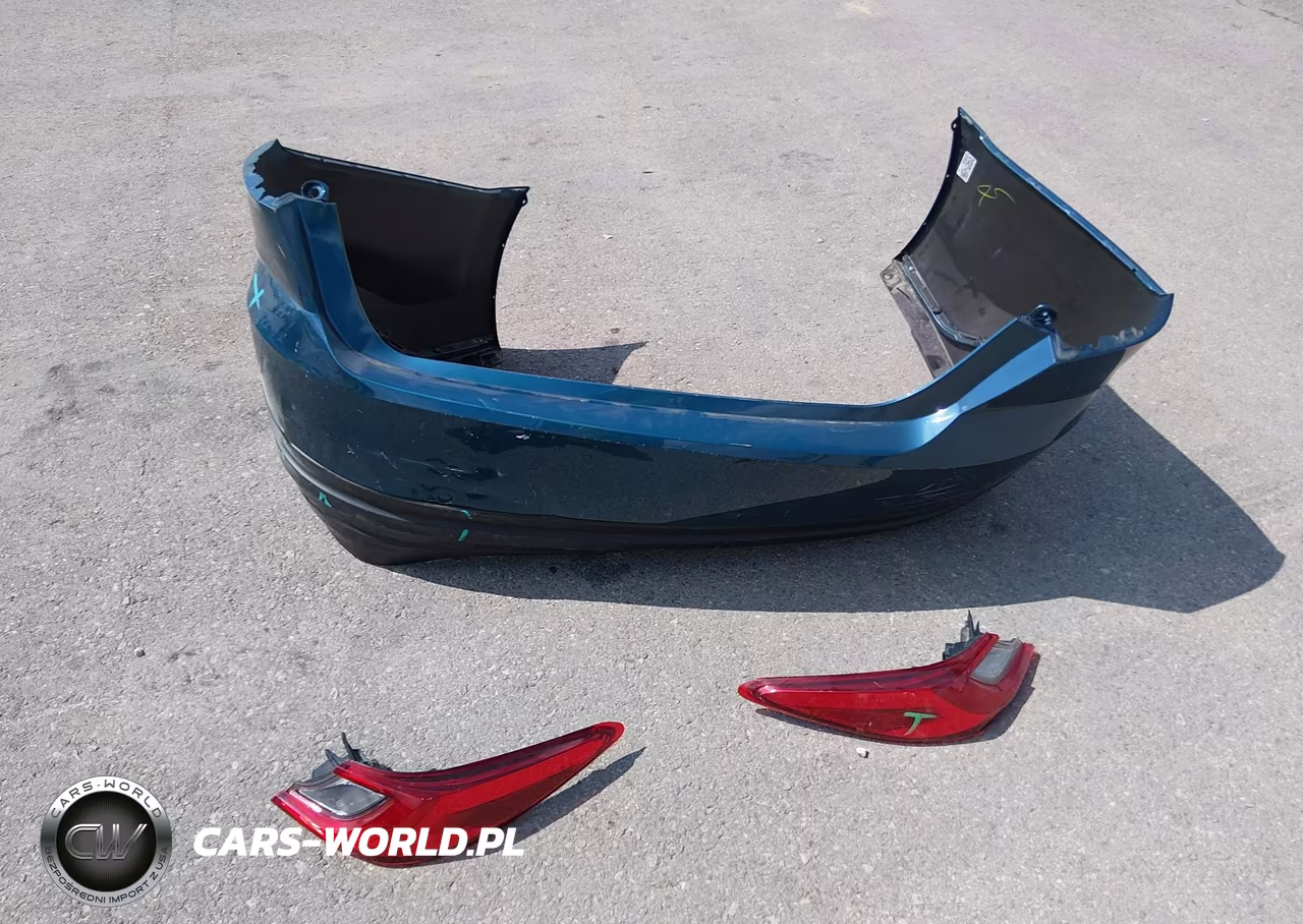 2026 Toyota Camry Le VIN:4T1DAACK0TU219602 - 12