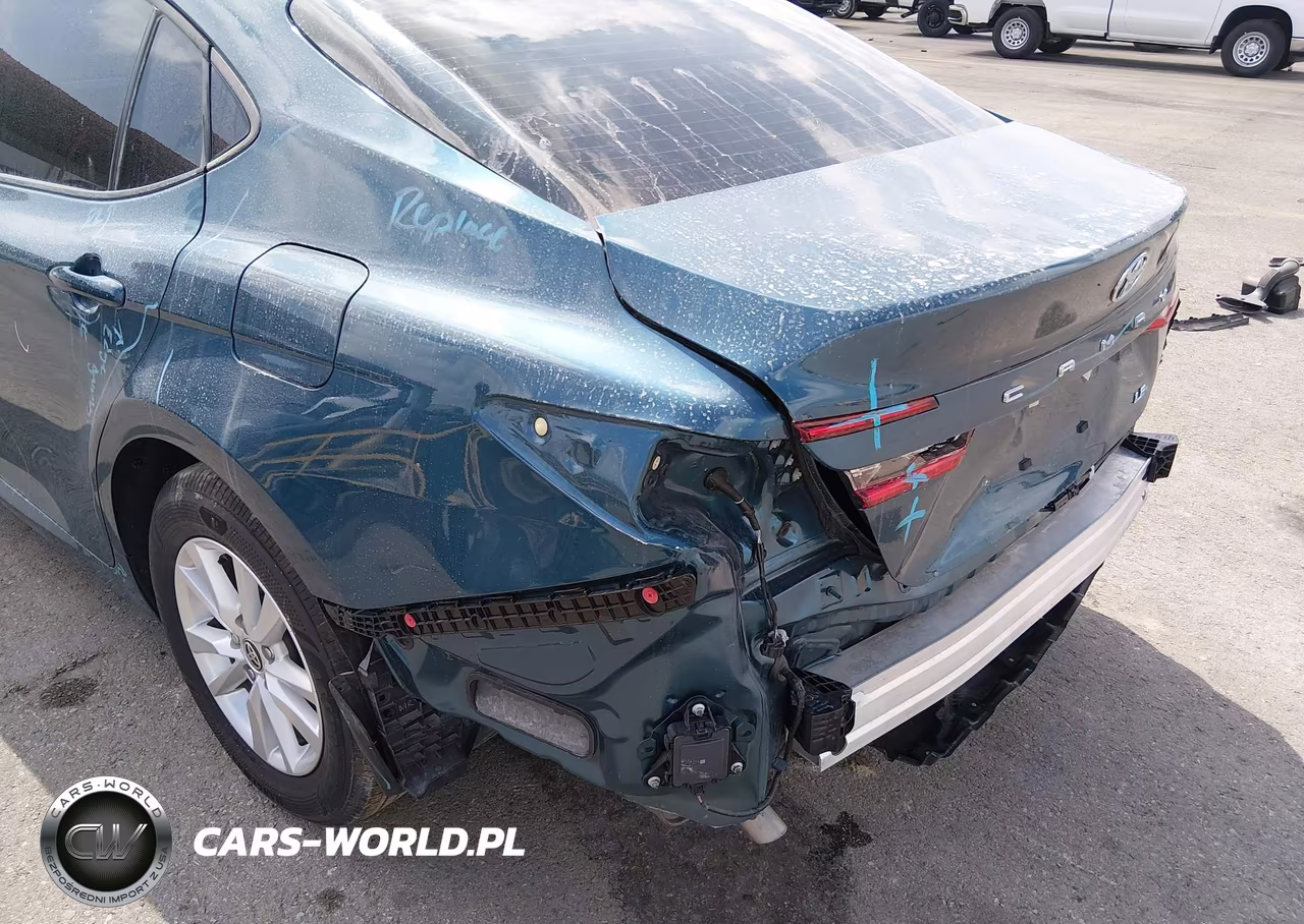2026 Toyota Camry Le VIN:4T1DAACK0TU219602 - 19