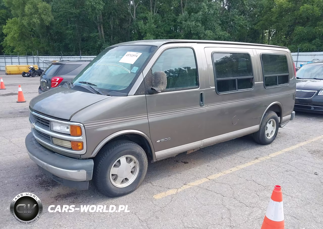2000 Chevrolet Express Upfitter Pkg. VIN:1GBFG15R1Y1105806 - 2