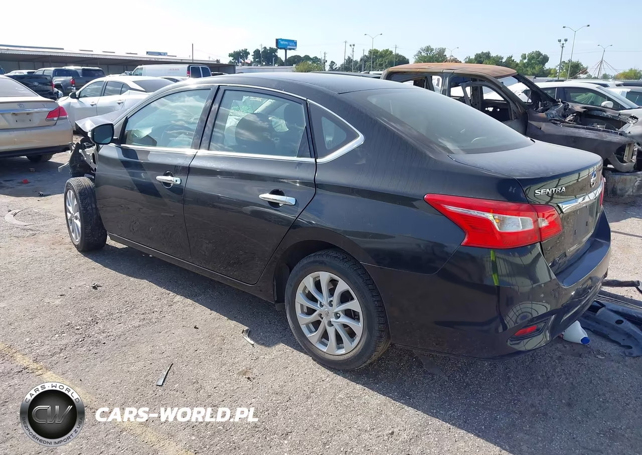 2019 Nissan Sentra VIN:3N1AB7AE8KL617575 - 3