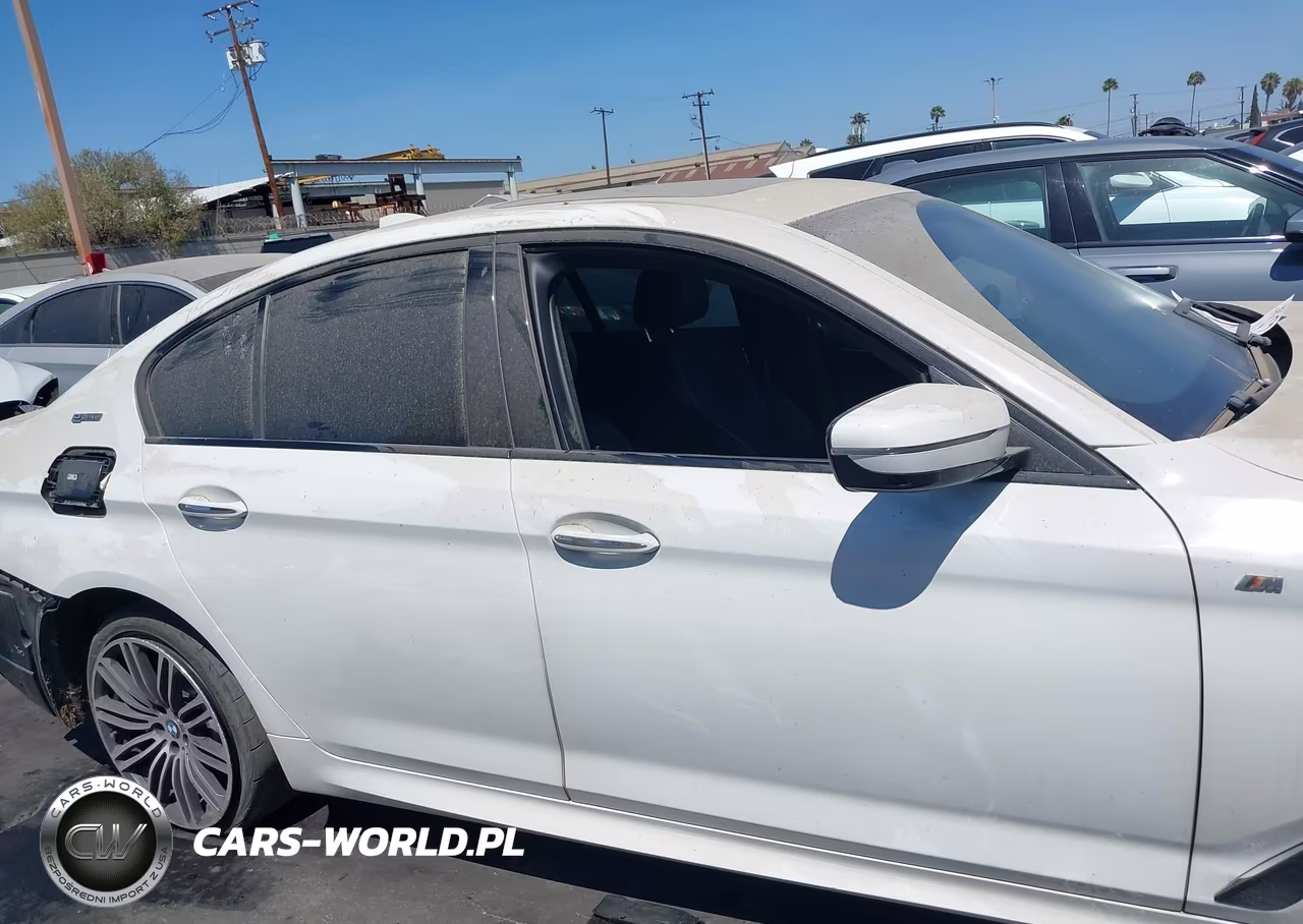 2018 BMW 530E Iperformance VIN:WBAJA9C54JB033843 - 14