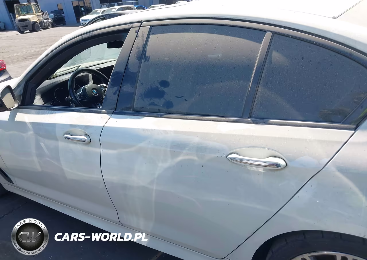 2018 BMW 530E Iperformance VIN:WBAJA9C54JB033843 - 15