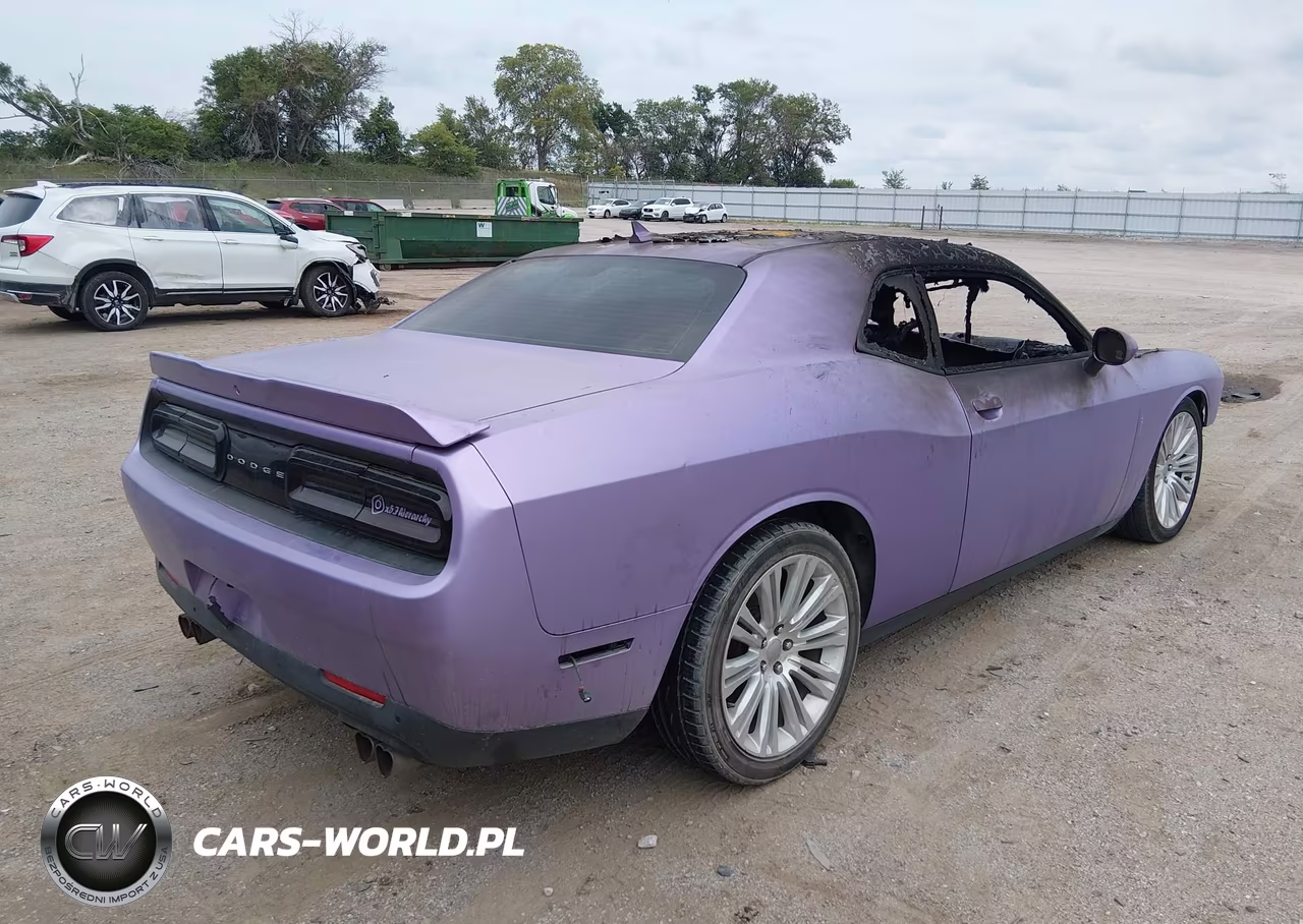 2015 Dodge Challenger R-T Plus VIN:2C3CDZBT0FH718850 - 4