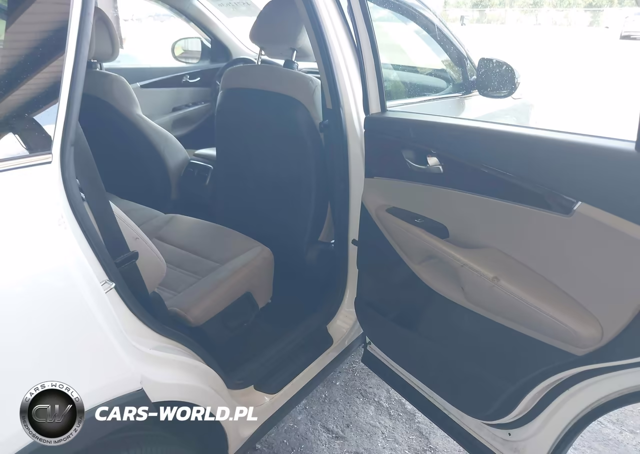 2016 Kia Sorento 2.4L Lx VIN:5XYPG4A39GG044531 - 8