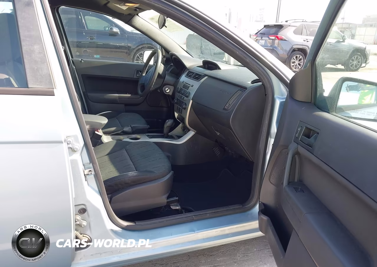 2009 Ford Focus Se VIN:1FAHP35N49W264116 - 5