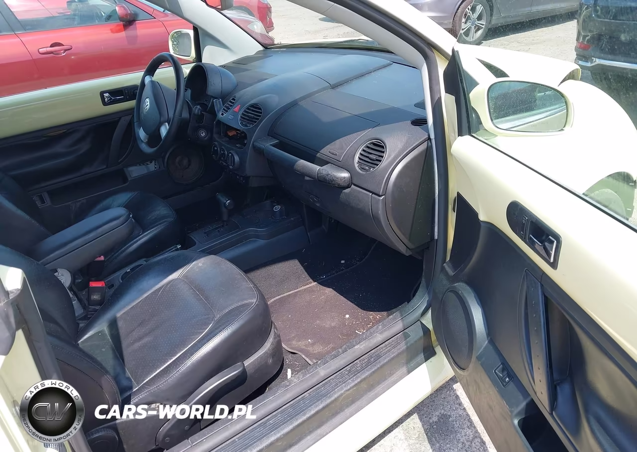 2006 Volkswagen New Beetle 2.5 VIN:3VWSF31Y46M330739 - 5