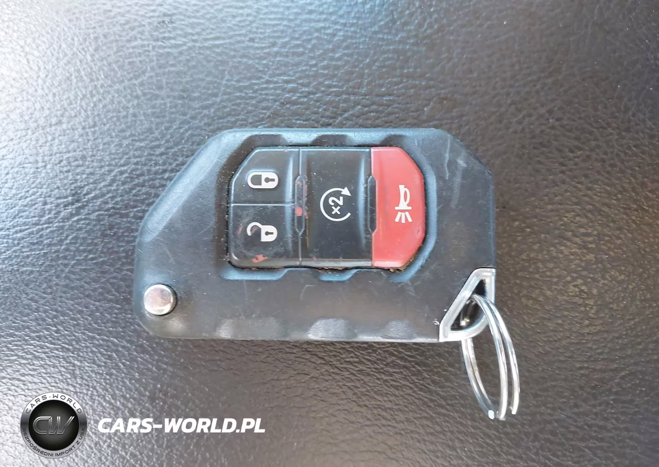 2020 Jeep Gladiator Sport VIN:1C6HJTAGXLL108407 - 11