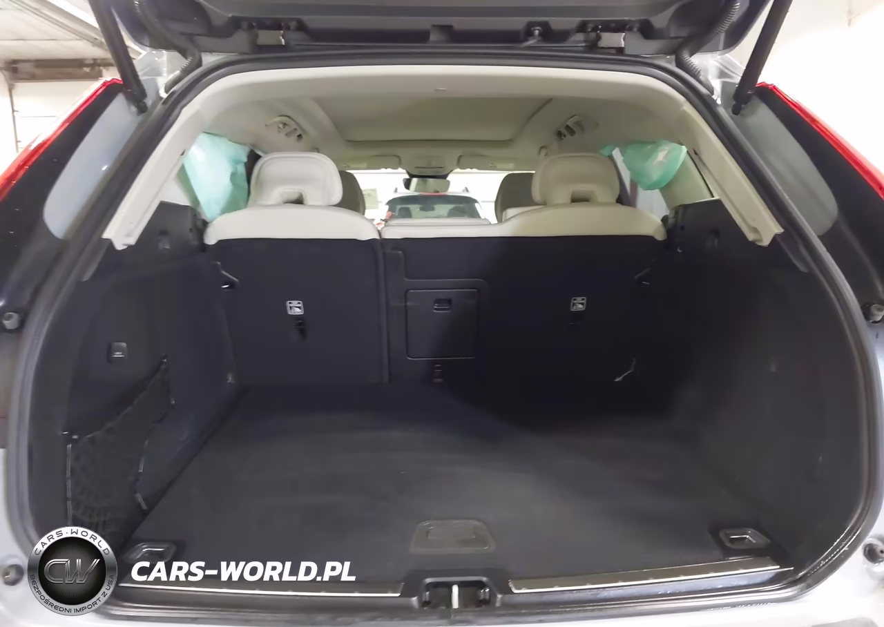 2026 Volvo Xc60 B5 Ultra VIN:YV4M12RM5T1389617 - 18