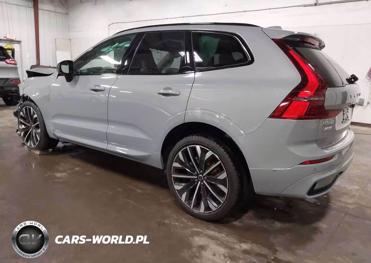 2026 Volvo Xc60 B5 Ultra VIN:YV4M12RM5T1389617 - 3