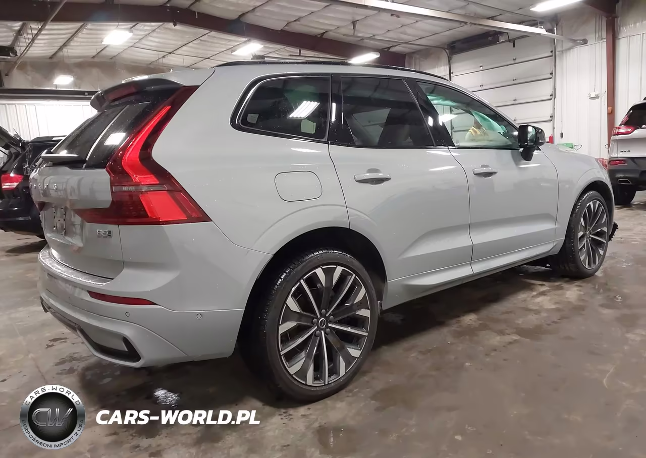 2026 Volvo Xc60 B5 Ultra VIN:YV4M12RM5T1389617 - 4