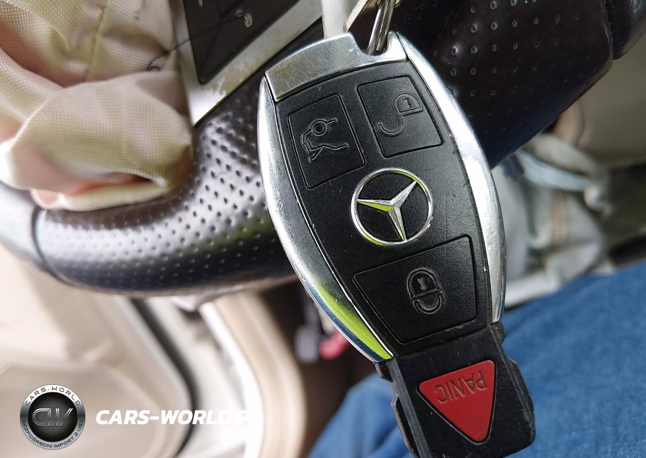 2014 Mercedes-Benz E 350 4Matic VIN:WDDHF8JB7EA855284 - 11