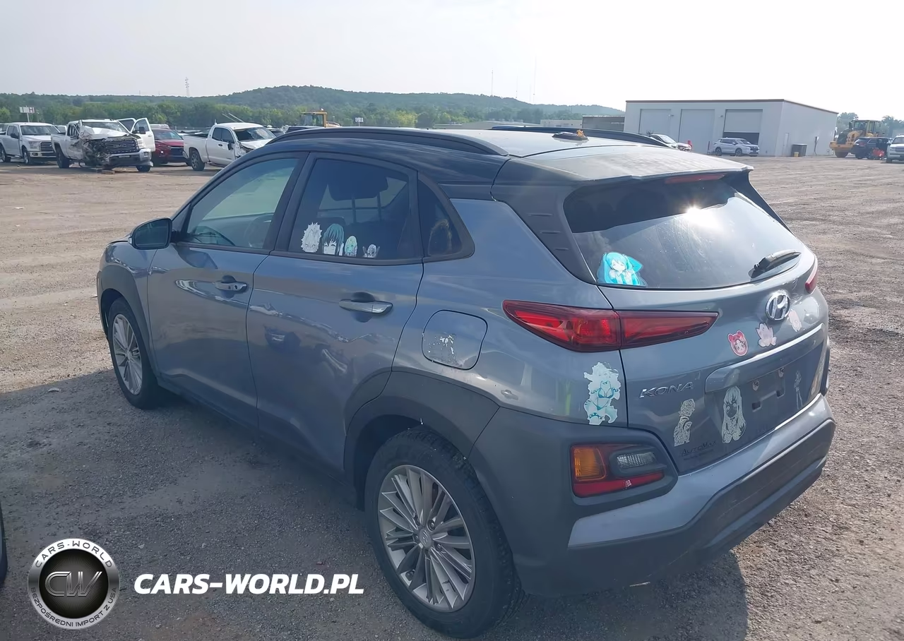 2018 Hyundai Kona Sel VIN:KM8K22AAXJU136096 - 3