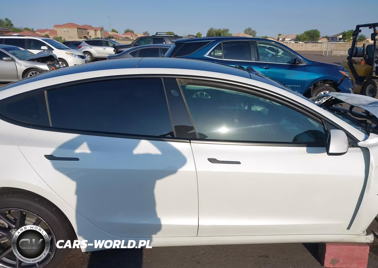 2021 Tesla Model 3 Standard Range Plus Rear-Wheel Drive VIN:5YJ3E1EA3MF994320 - 14