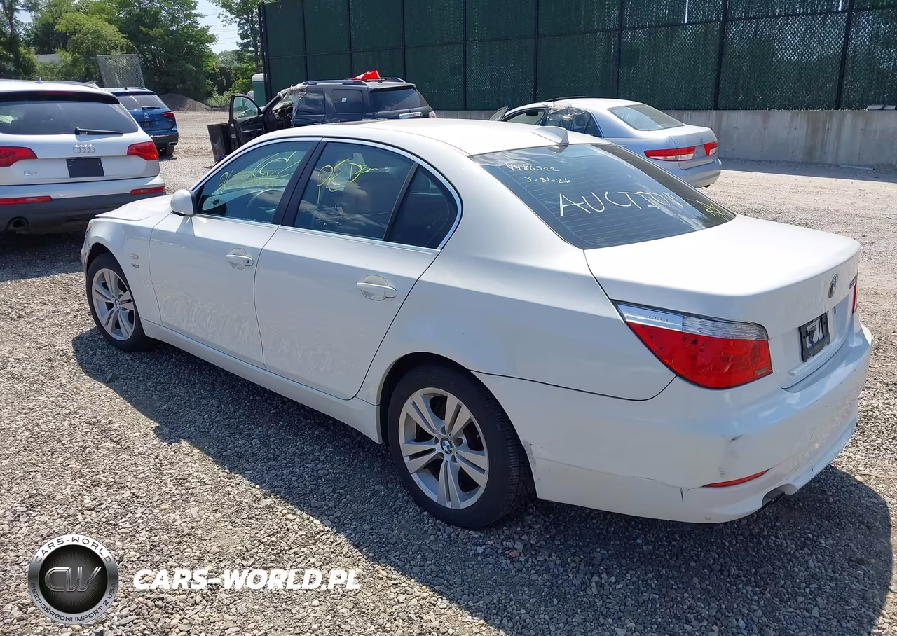 2009 BMW 528I xDrive VIN:WBANV13589C151861 - 3
