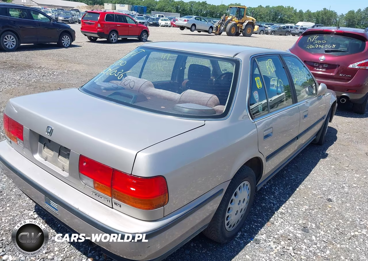 1993 Honda Accord Lx VIN:1HGCB7657PA088411 - 4