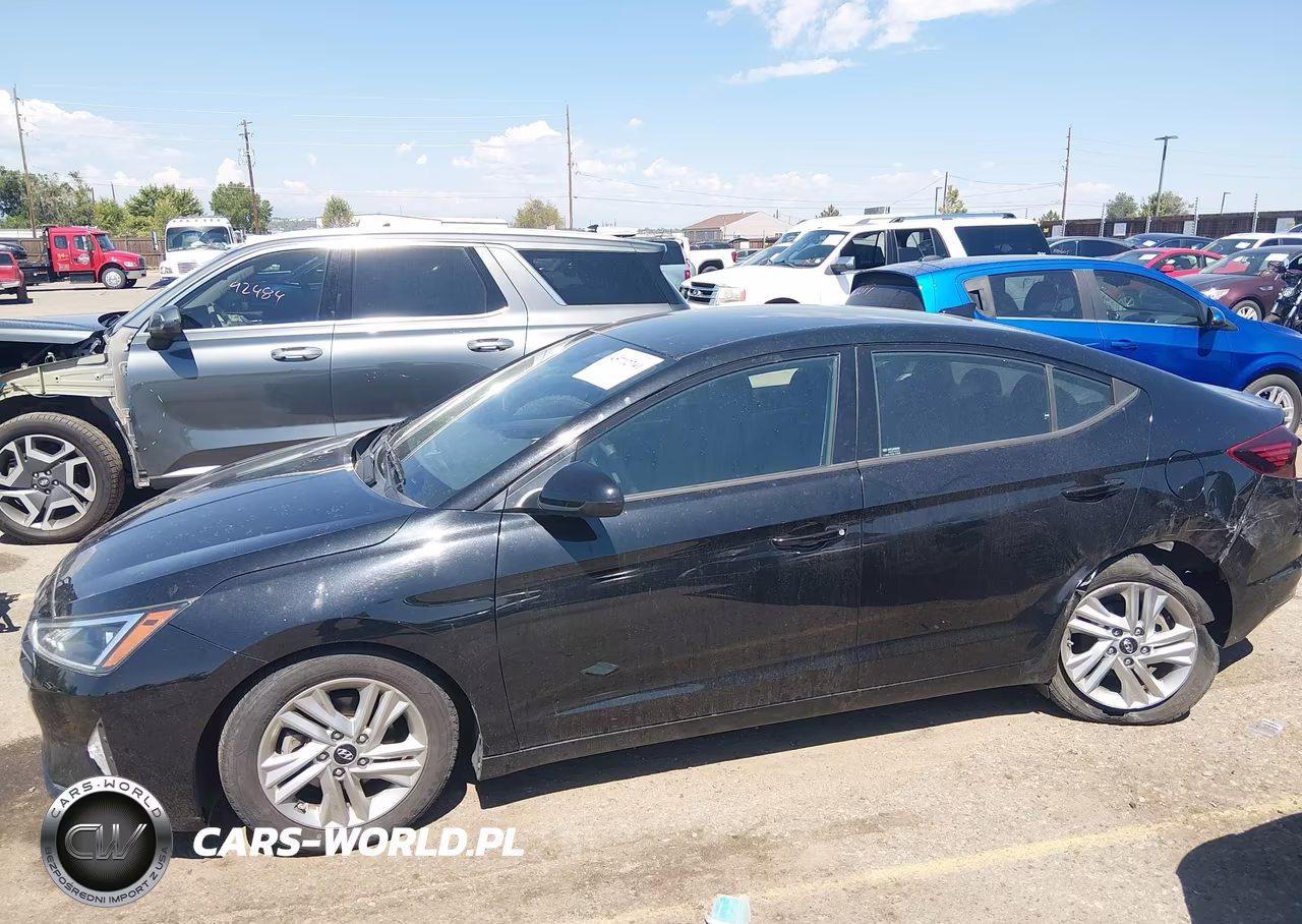 2020 Hyundai Elantra Sel VIN:5NPD84LF8LH551950 - 15