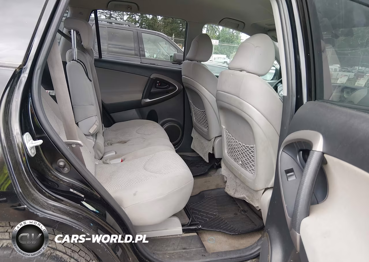 2007 Toyota Rav4 Limited VIN:JTMBD31V676041684 - 8