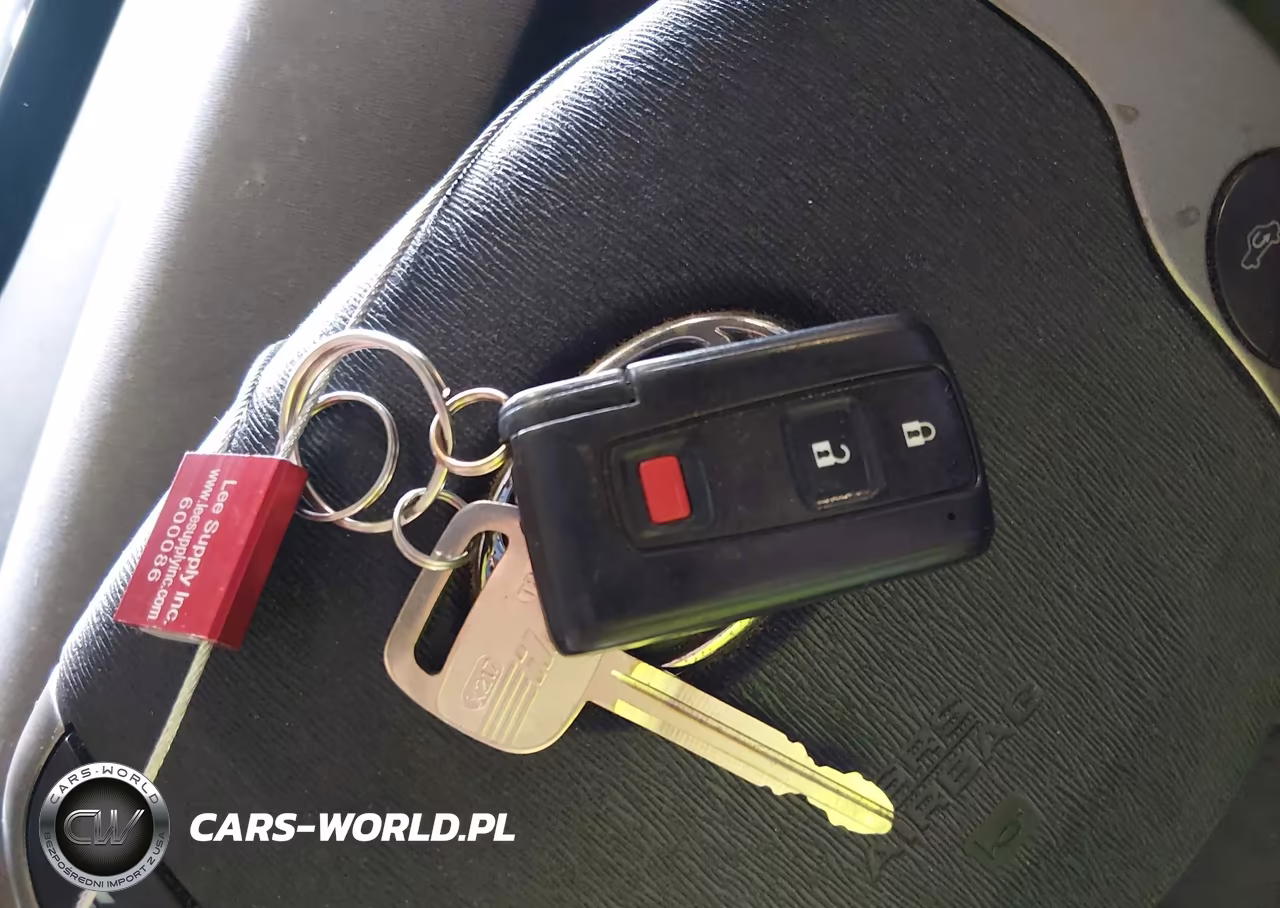 2008 Toyota Prius VIN:JTDKB20U983413336 - 11