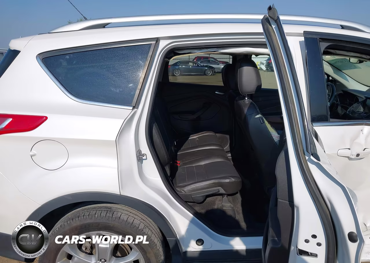 2014 Ford Escape Titanium VIN:1FMCU9J98EUB46581 - 8
