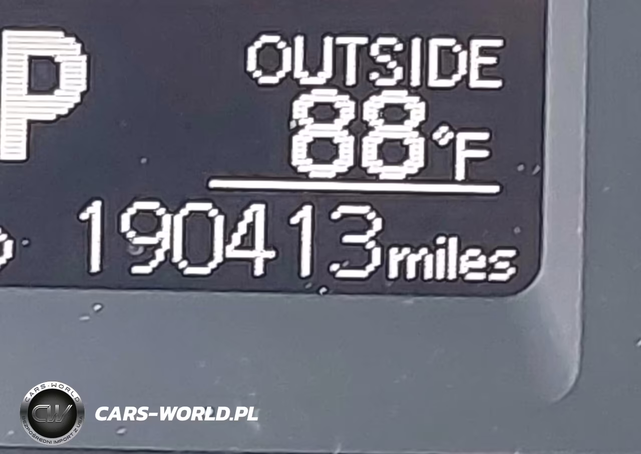 2017 Toyota Corolla Le VIN:5YFBURHE5HP734412 - 16