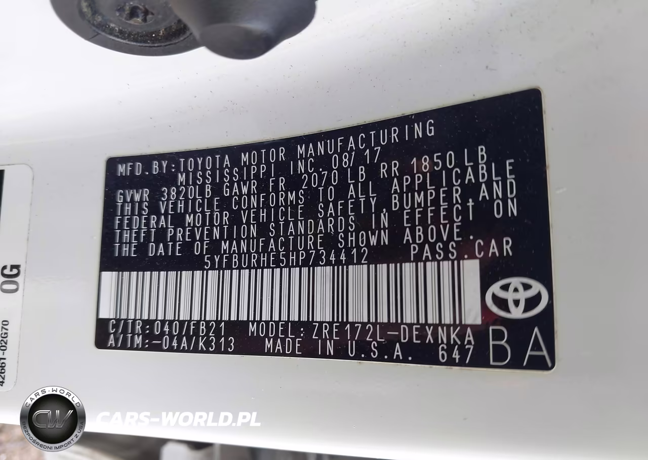 2017 Toyota Corolla Le VIN:5YFBURHE5HP734412 - 9