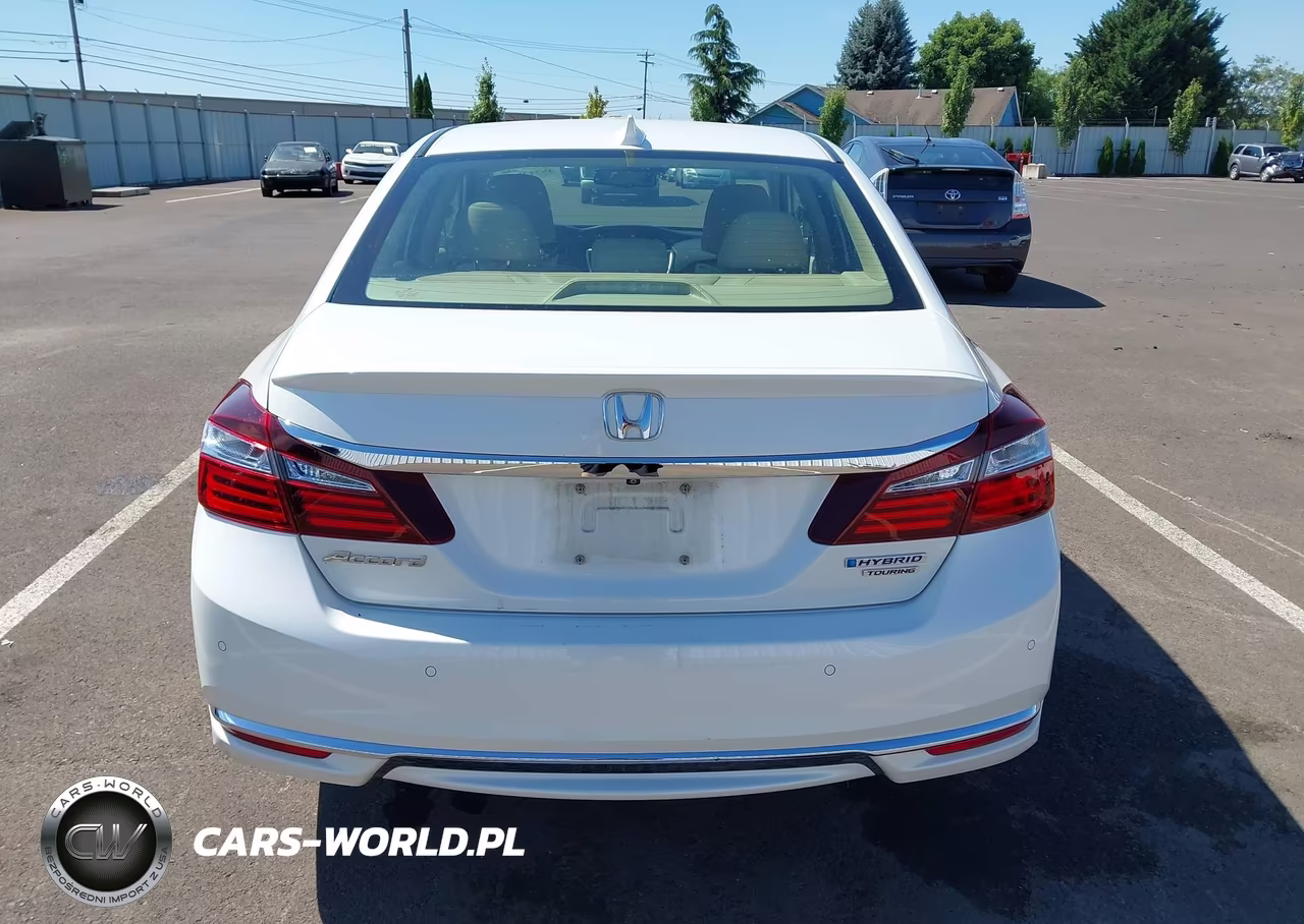 2017 Honda Accord Hybrid Touring VIN:JHMCR6F75HC020506 - 16