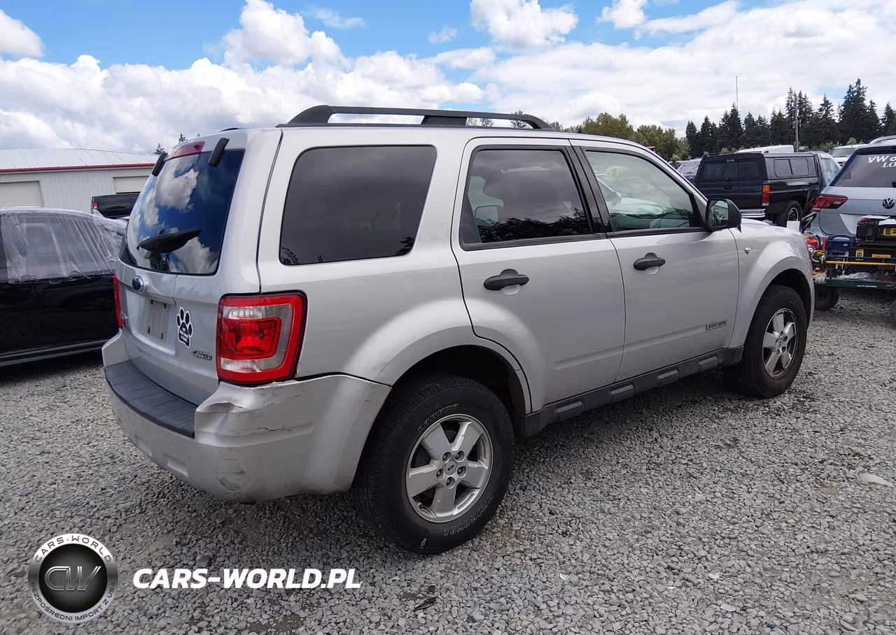 2008 Ford Escape Xlt VIN:1FMCU93128KB69118 - 4