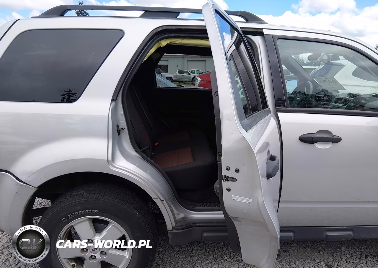 2008 Ford Escape Xlt VIN:1FMCU93128KB69118 - 8
