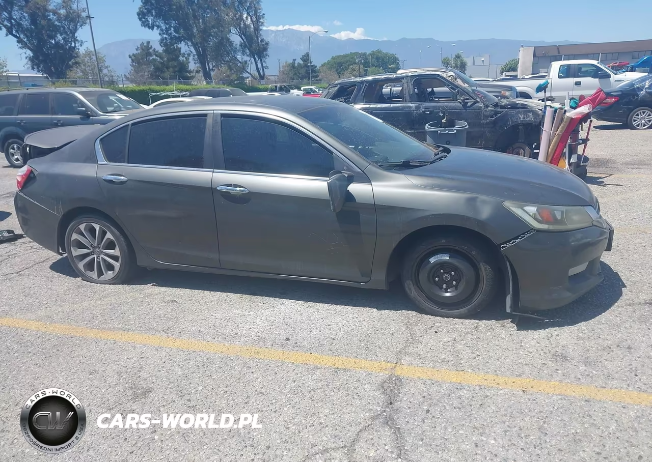 2013 Honda Accord Sport VIN:1HGCR2F54DA225475 - 15