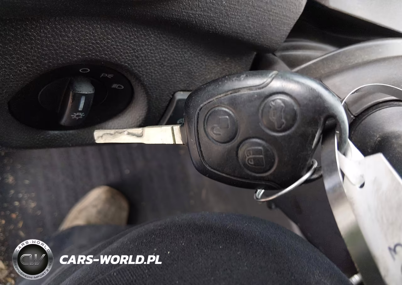 2011 Ford Fiesta Se VIN:3FADP4BJ0BM135205 - 11