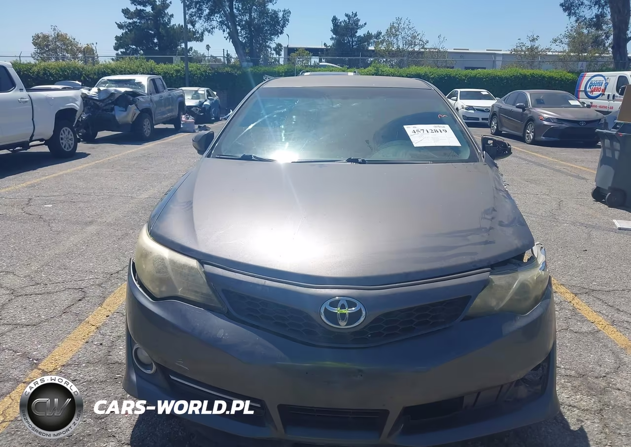 2014 Toyota Camry Se VIN:4T1BF1FK0EU365750 - 12