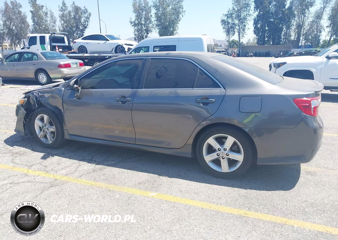 2014 Toyota Camry Se VIN:4T1BF1FK0EU365750 - 14