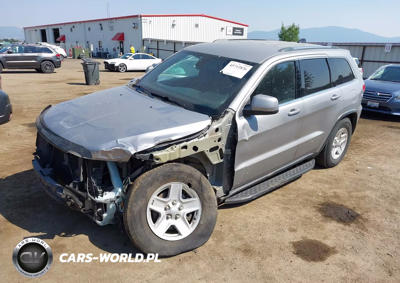 2015 Jeep Grand Cherokee Laredo VIN:1C4RJFAG7FC601755 - 2