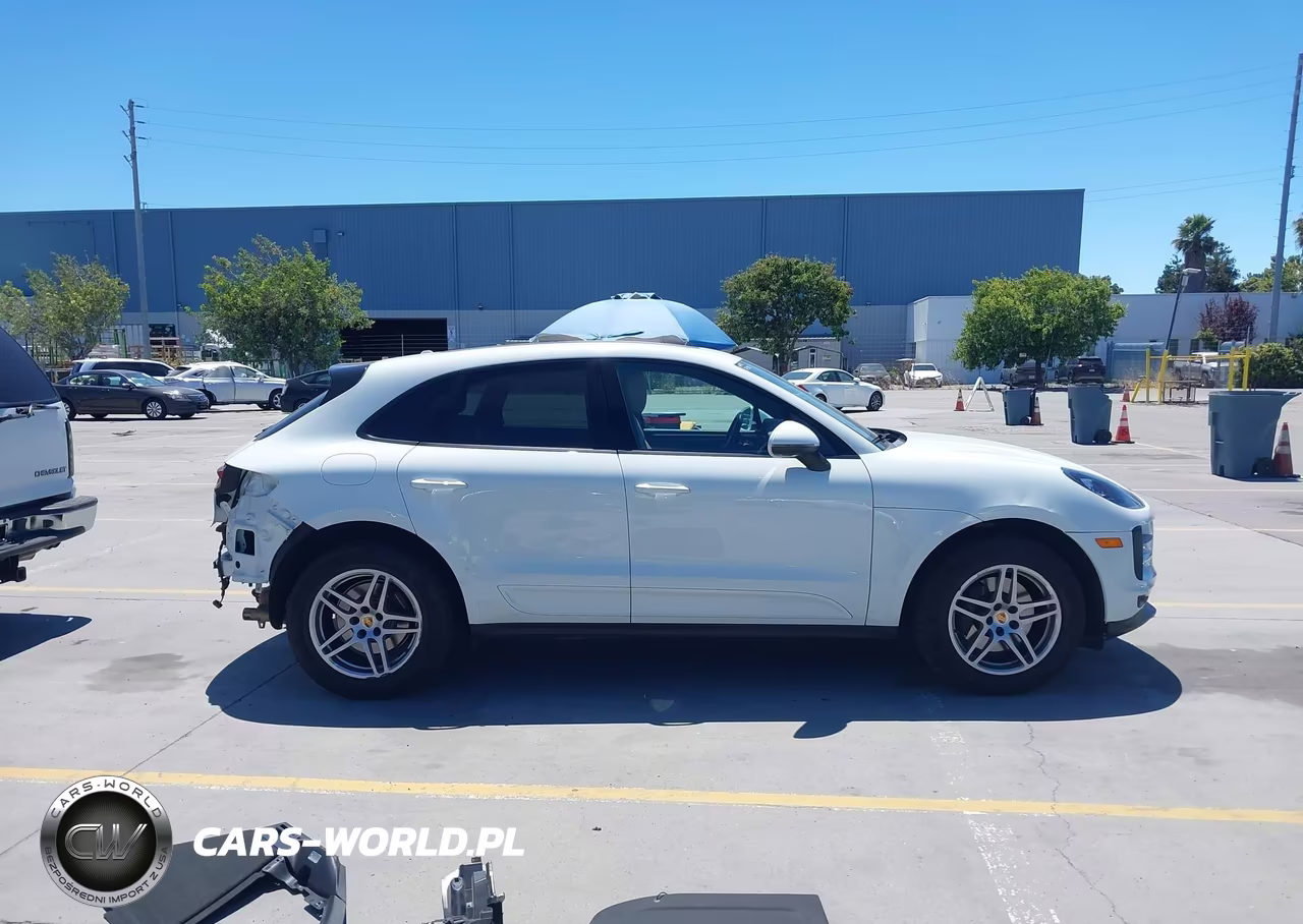 2019 Porsche Macan VIN:WP1AA2A58KLB05277 - 14