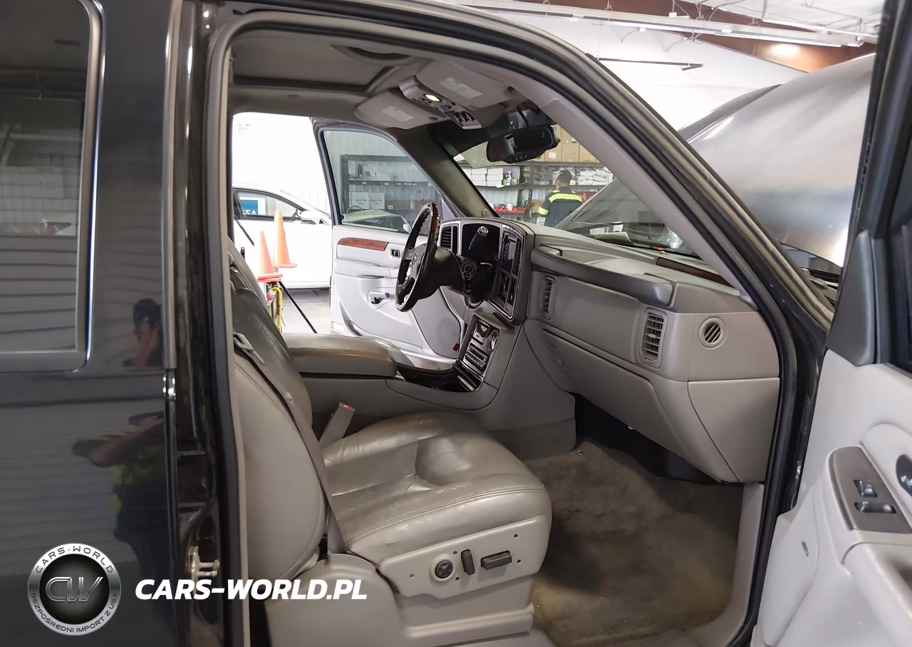 2006 Cadillac Escalade Standard VIN:1GYEK63N66R146363 - 5