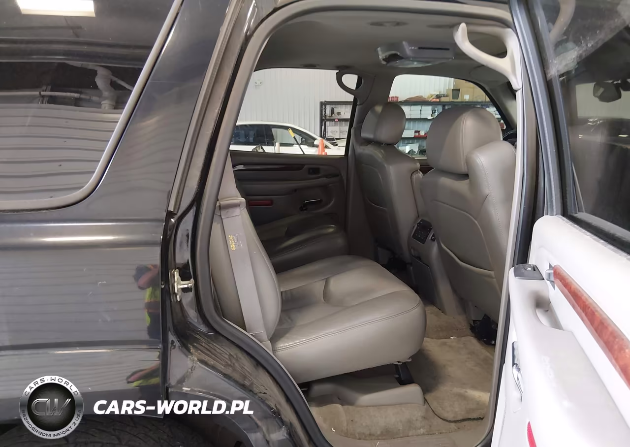 2006 Cadillac Escalade Standard VIN:1GYEK63N66R146363 - 8