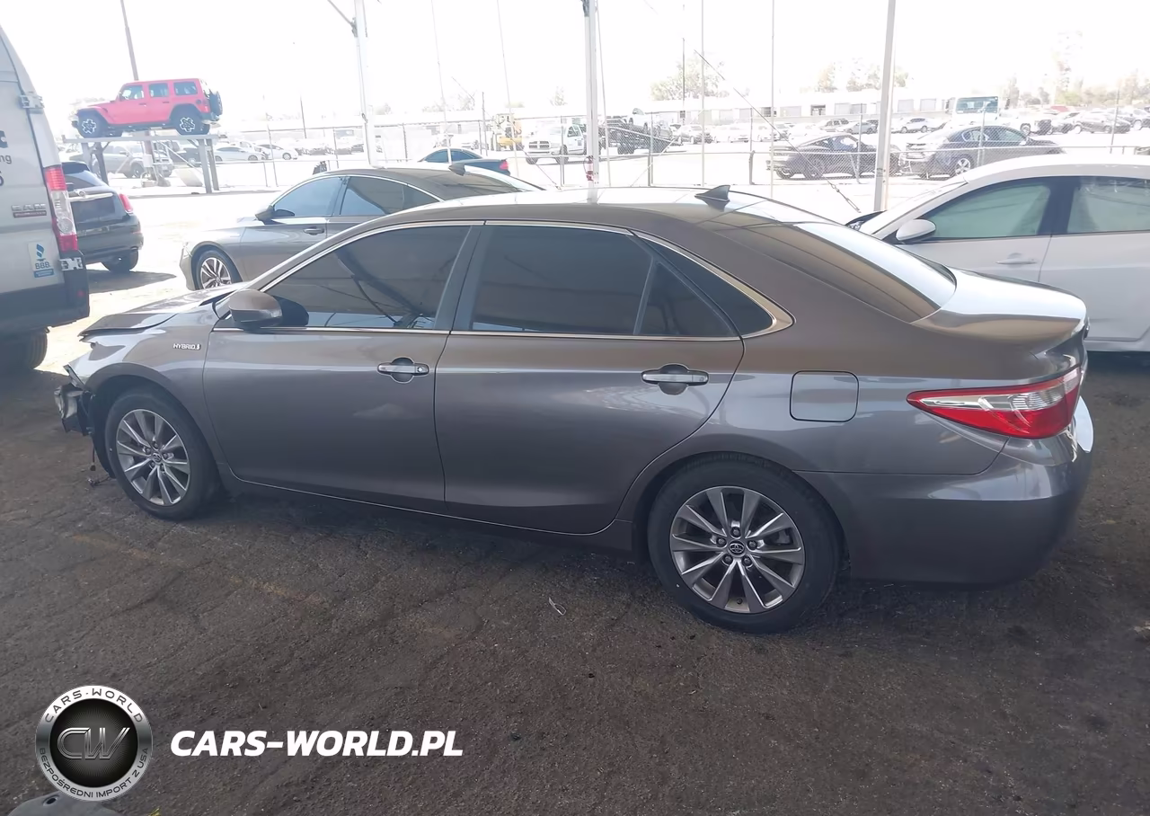 2015 Toyota Camry Hybrid Xle VIN:4T1BD1FK8FU165934 - 15