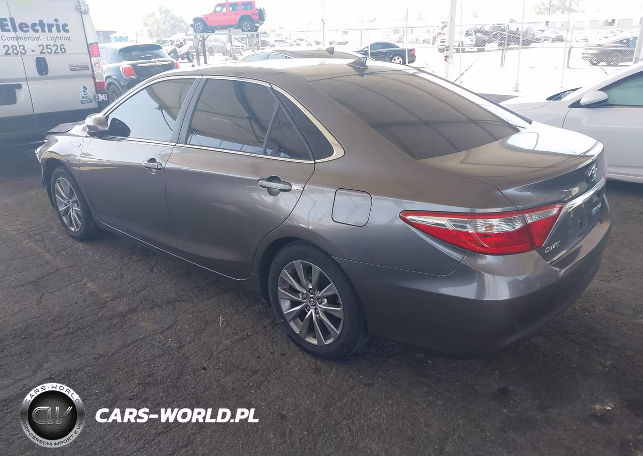 2015 Toyota Camry Hybrid Xle VIN:4T1BD1FK8FU165934 - 3