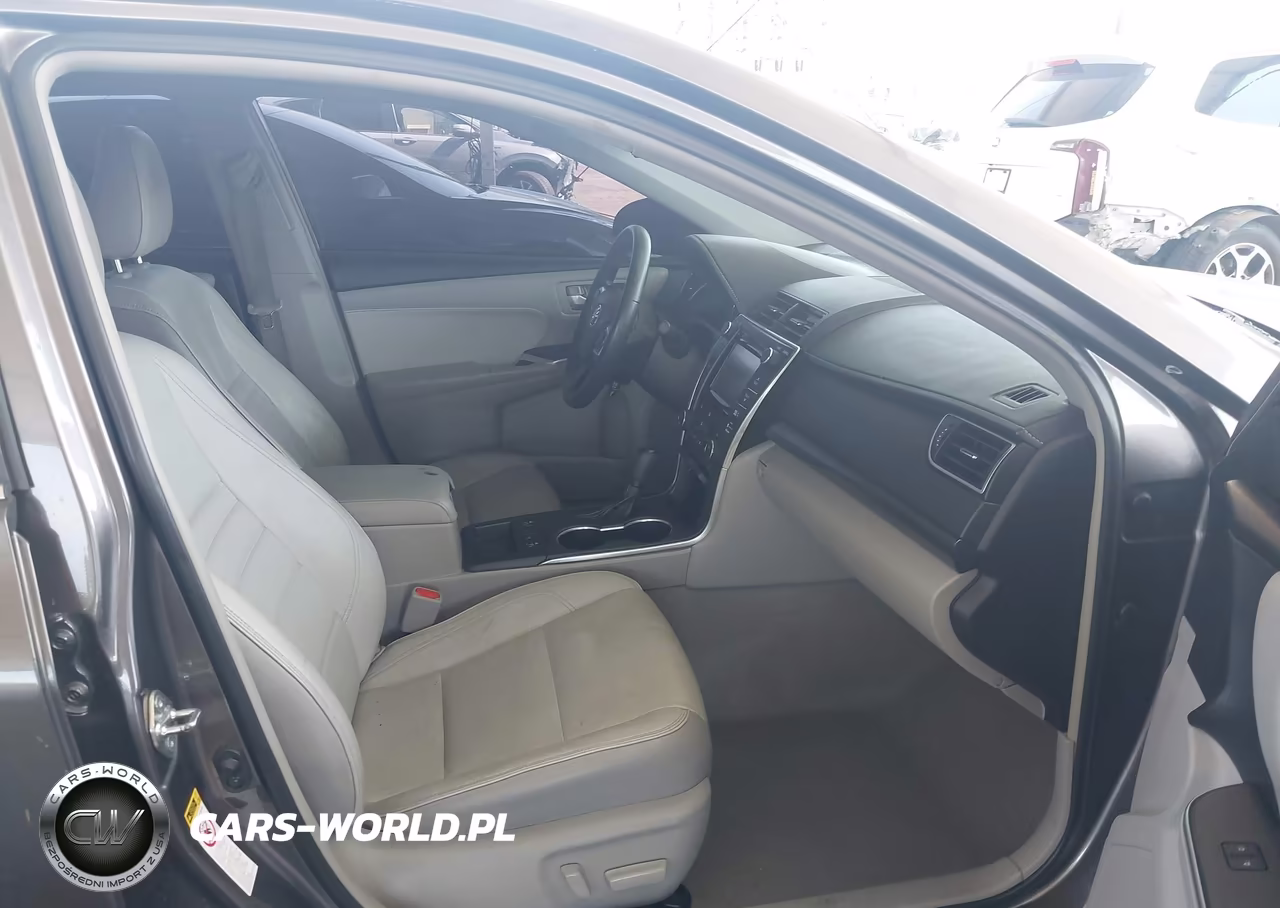 2015 Toyota Camry Hybrid Xle VIN:4T1BD1FK8FU165934 - 5