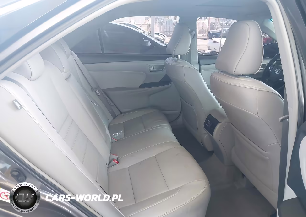 2015 Toyota Camry Hybrid Xle VIN:4T1BD1FK8FU165934 - 8