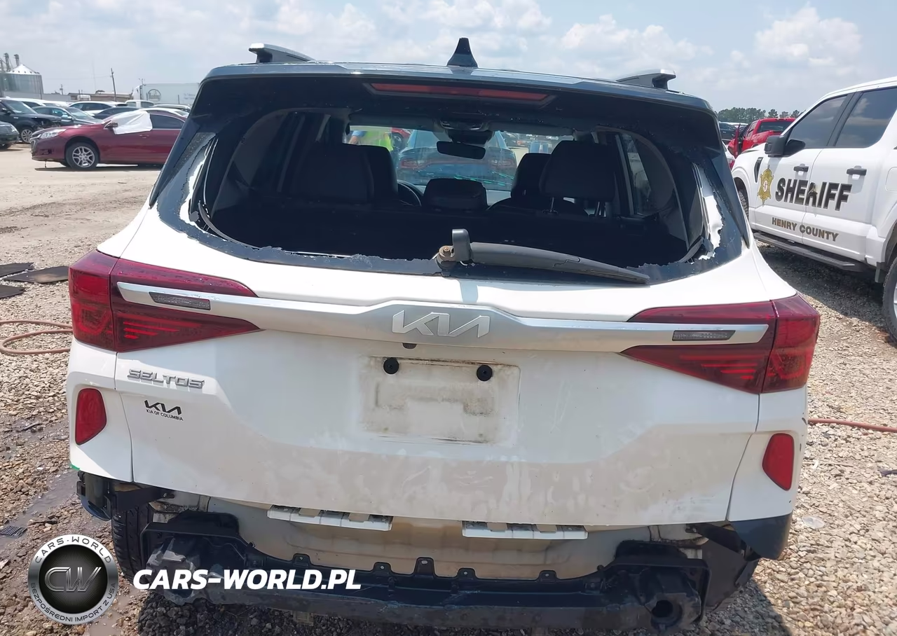 2023 Kia Seltos S VIN:KNDEU2AAXP7398218 - 16
