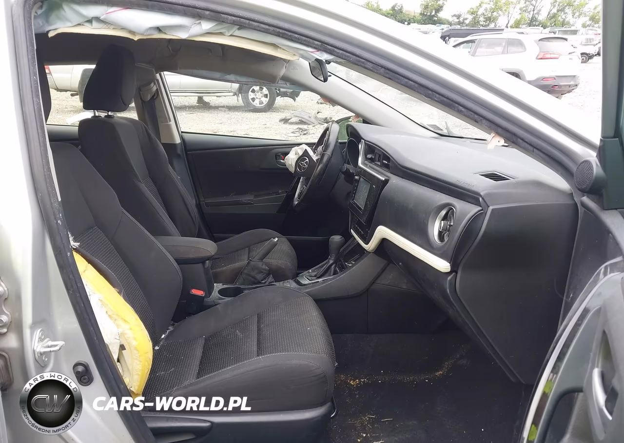 2018 Toyota Corolla Im VIN:JTNKARJE2JJ568696 - 5