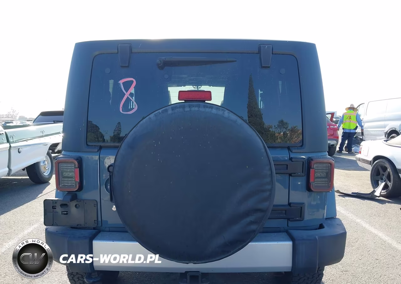 2014 Jeep Wrangler Sahara VIN:1C4AJWBG2EL228280 - 17