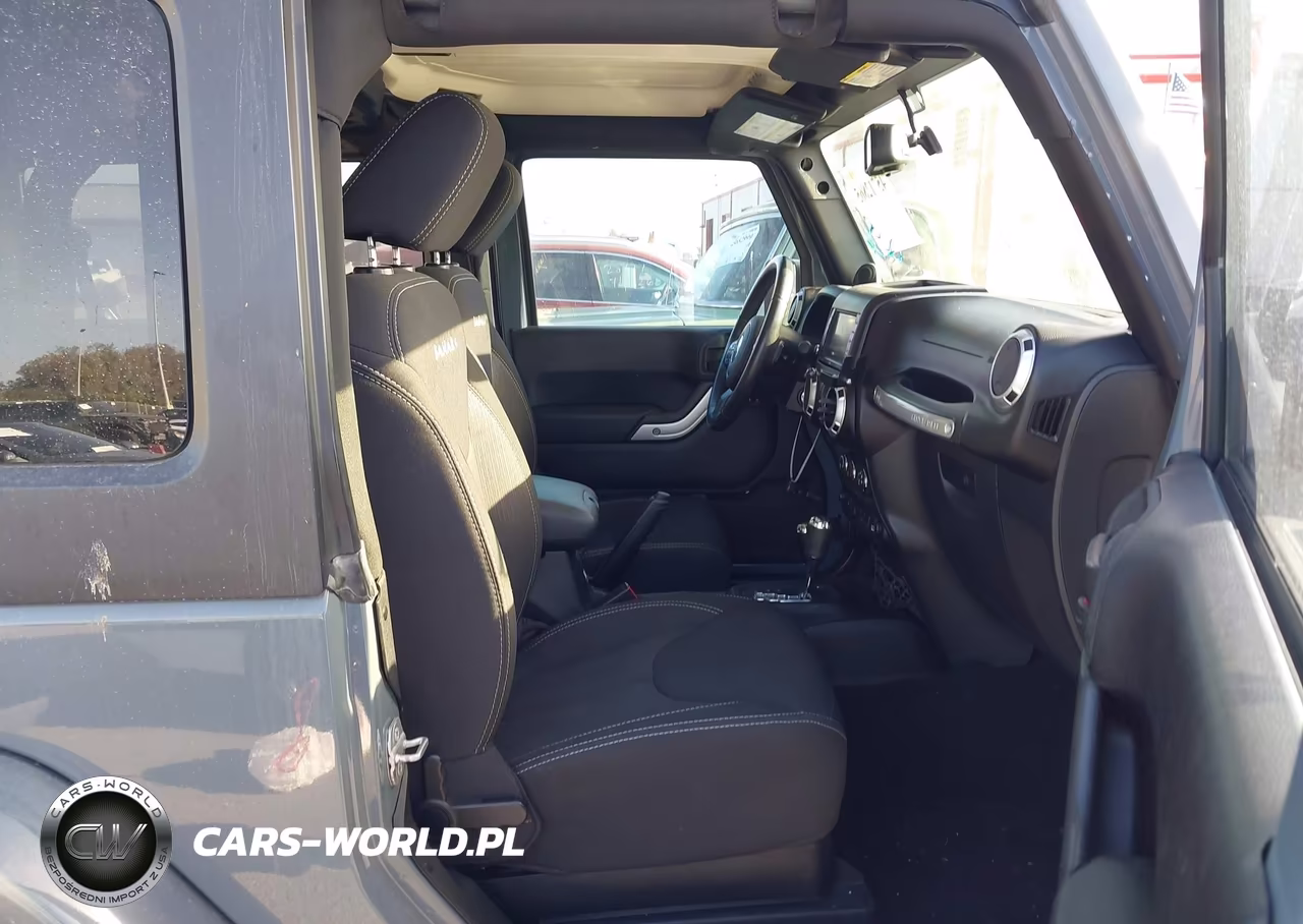 2014 Jeep Wrangler Sahara VIN:1C4AJWBG2EL228280 - 5