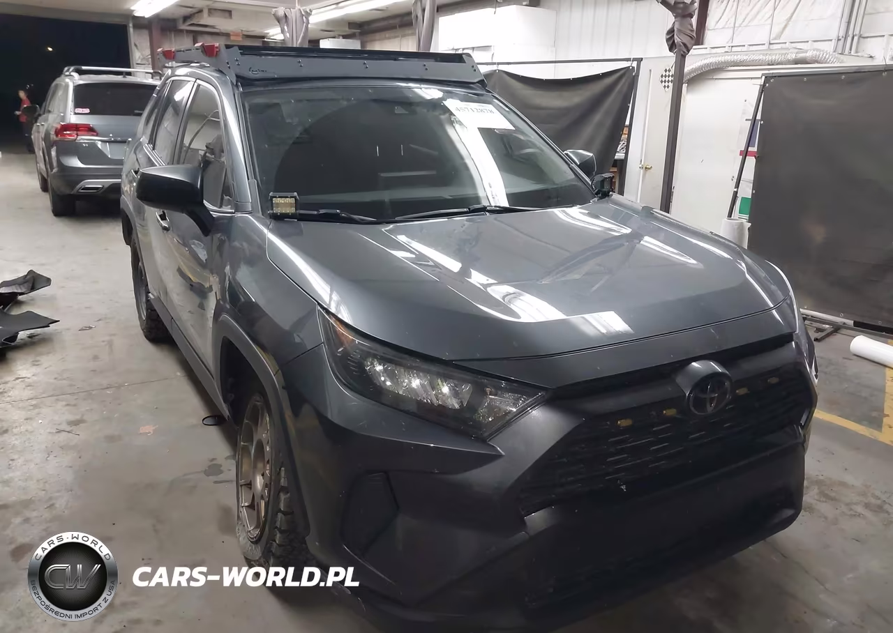 2020 Toyota Rav4 Le – zdjęcie 1 z 16