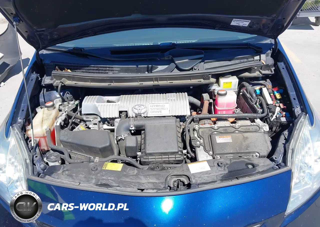 2015 Toyota Prius Two VIN:JTDKN3DU0F1950077 - 10