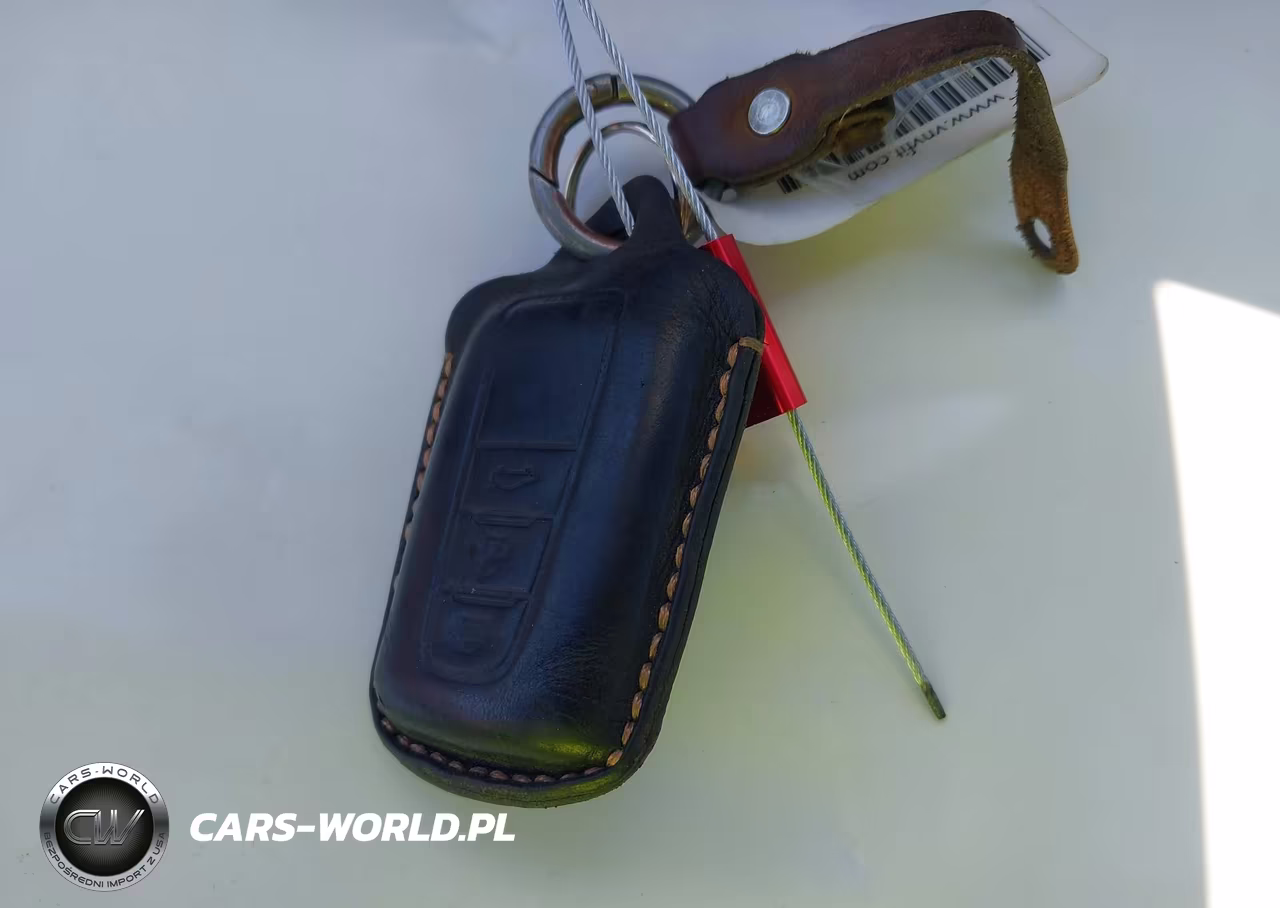 2015 Toyota Prius Two VIN:JTDKN3DU0F1950077 - 11
