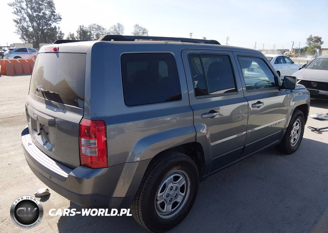2014 Jeep Patriot Sport VIN:1C4NJPBA4ED596361 - 4